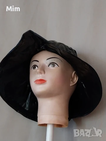 BAD GIRL Розова и черна шапка от лак /винил/, снимка 9 - Шапки - 41085491