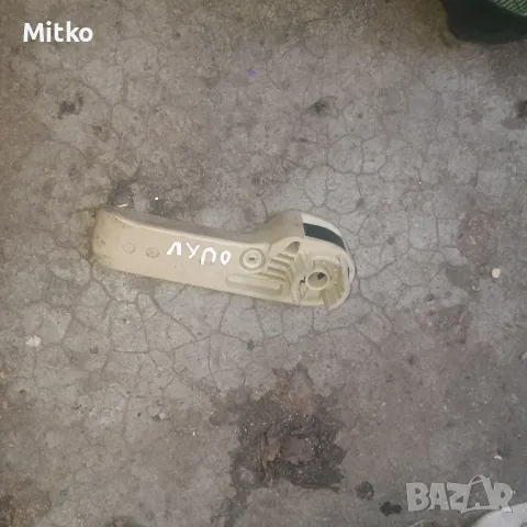 Дръжка Преден Капак За Фолксваген Лупо 2000г / VW Lupo 2000y, снимка 2 - Части - 47467878