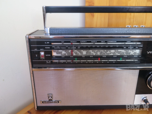Grundig Yacht Boy Radio 210, снимка 2 - Радиокасетофони, транзистори - 52438278