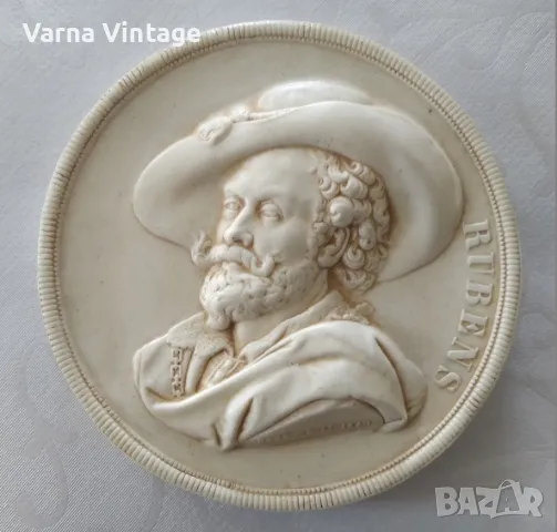 Планкет с барелефен портрет на Рубенс