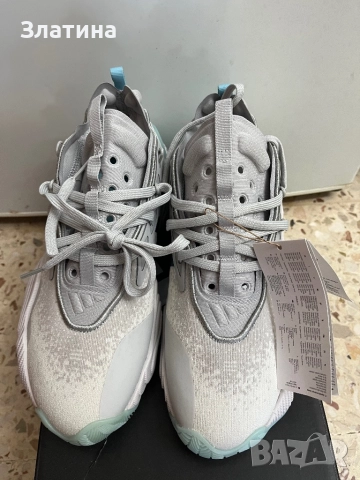 Маратонки Adidas, снимка 3 - Маратонки - 52845413