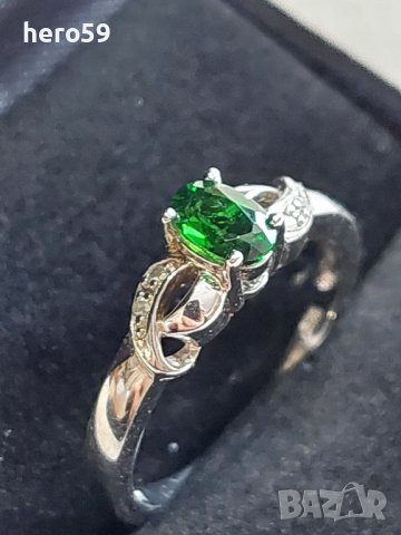 Дамски сребърен пръстен с диаманти , снимка 2 - Пръстени - 43959356