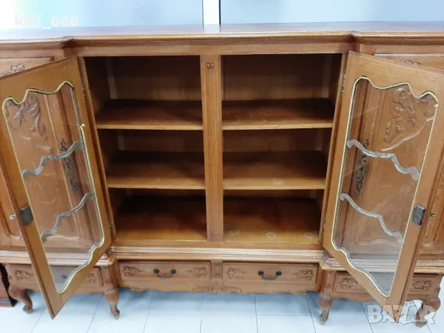 Трапезен/сервизен шкаф внос от Холандия , снимка 14 - Секции и витрини - 48943559