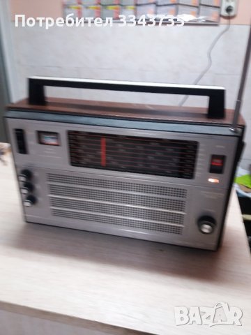 Продавам ретро радиотранзистор руски Евроматик работещ., снимка 5 - Радиокасетофони, транзистори - 38883259