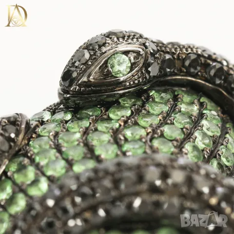 Нова Уникална Златна Висулка с 2.90кт Естествени Диаманти и Изумруди, снимка 4 - Колиета, медальони, синджири - 48465924