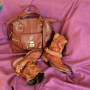 чанта на френски бранд Catana НОВА  естествена кожа + подарък  боти на A.S. 98 