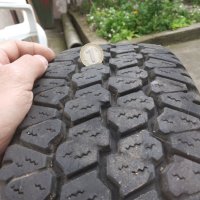 Бусови гуми с джанти, снимка 1 - Гуми и джанти - 40857349