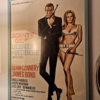 Постер 50/70см classic movie, James Bond, Agent 007 с Sean Connery и Ursula Andres, снимка 2 - Колекции - 34750597