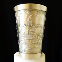 Чаша от калай с релефни картини от Щутгарт. , снимка 3 - Антикварни и старинни предмети - 27266696