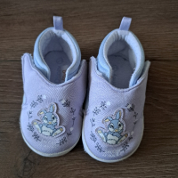 Сет пантофки и обувки, снимка 1 - Бебешки обувки - 44854560