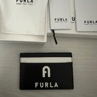 Държач за карти Furla, снимка 1 - Портфейли, портмонета - 39529308