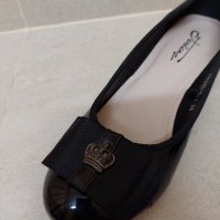 36 номер TENDENZ Нови дамски обувки на нисък ток, снимка 4 - Дамски елегантни обувки - 43800490