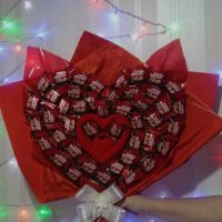 Букет сърце "MY LOVE" от шоколадови вафлички, снимка 3 - Романтични подаръци - 44070845