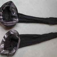 S/M черни мрежести чорапи със силикон и бяла бродерия, снимка 11 - Бельо - 42981900