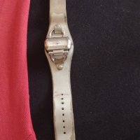 Оригинален марков дамски часовник FOSSIL стилен дизайн 42780, снимка 4 - Дамски - 43743358