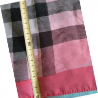 Burberry марков копринен шал, снимка 5 - Шалове - 33039716