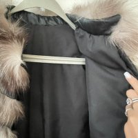 Продавам кожено палто от сребърна лисица , снимка 3 - Палта, манта - 43078025