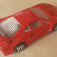 Продавам количка Ferrari F40, мащаб 1:43, снимка 4 - Коли, камиони, мотори, писти - 28561446