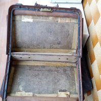Стар куфар с инициали принадлежал на известният канадски актьор и художник James Edward Harvey.(1873, снимка 8 - Антикварни и старинни предмети - 35656394