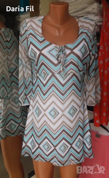 ИЗКЛЮЧИТЕЛНО КРАСИВА рокля с тюл и подплата, снимка 1