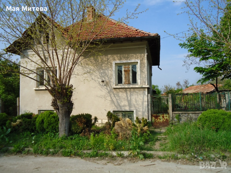 Продавам къща в село Буковец, област Враца, снимка 1