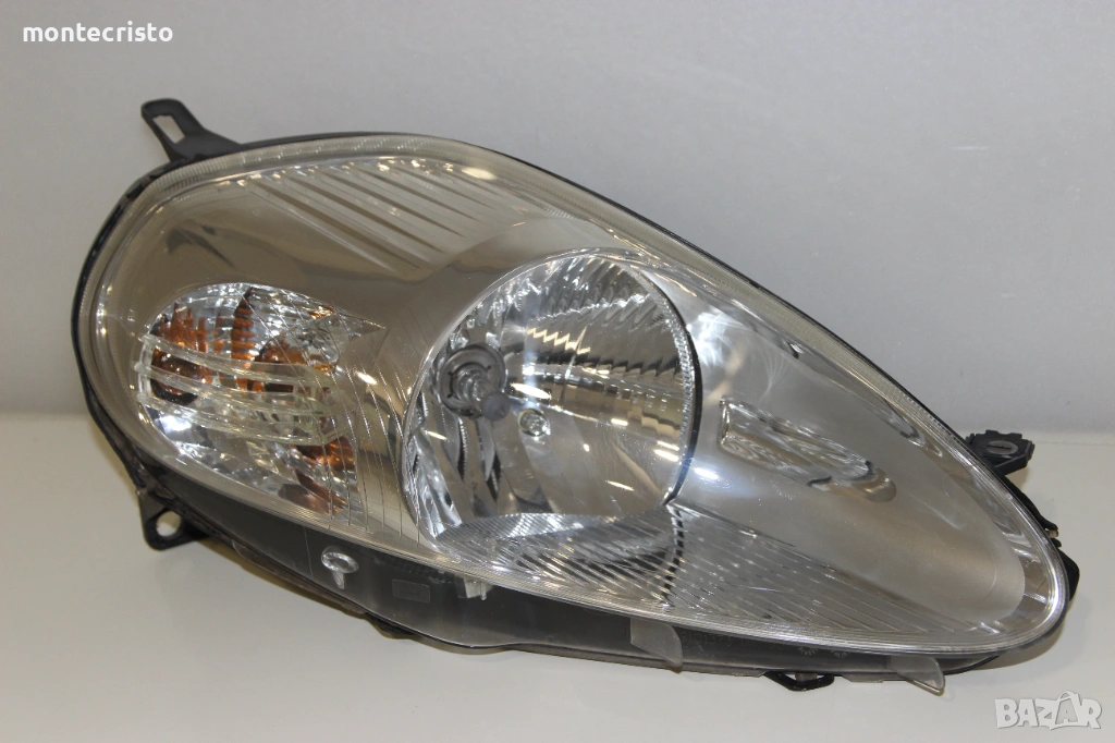 Десен фар Fiat Grande Punto (2005-2008г.) ✔️Valeo бяла букса Фиат Гранде Пунто, снимка 1