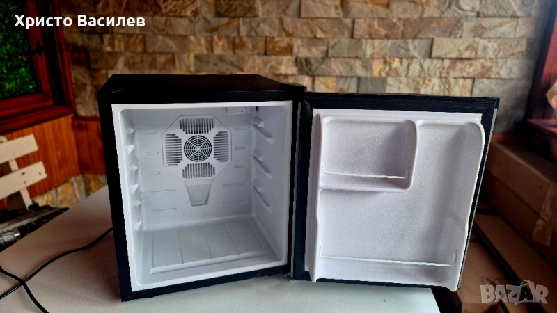 хладилник мини бар, снимка 1