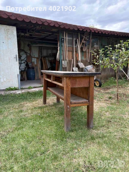 Работна маса , снимка 1