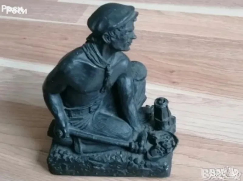 Бронзова статуетка , снимка 1