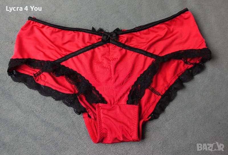 S червени микрофибърни бикини с черни сатенени ластици, снимка 1