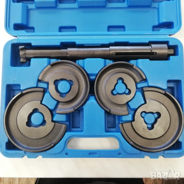 Комплект скоби за пружини на Mercedes, снимка 1