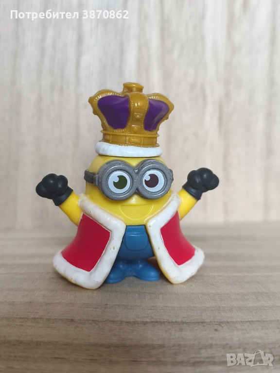 (Колекционерска фигурка на миньон) McDonald's Happy Meal 2019 King Bob - The Rise of Gru, снимка 1