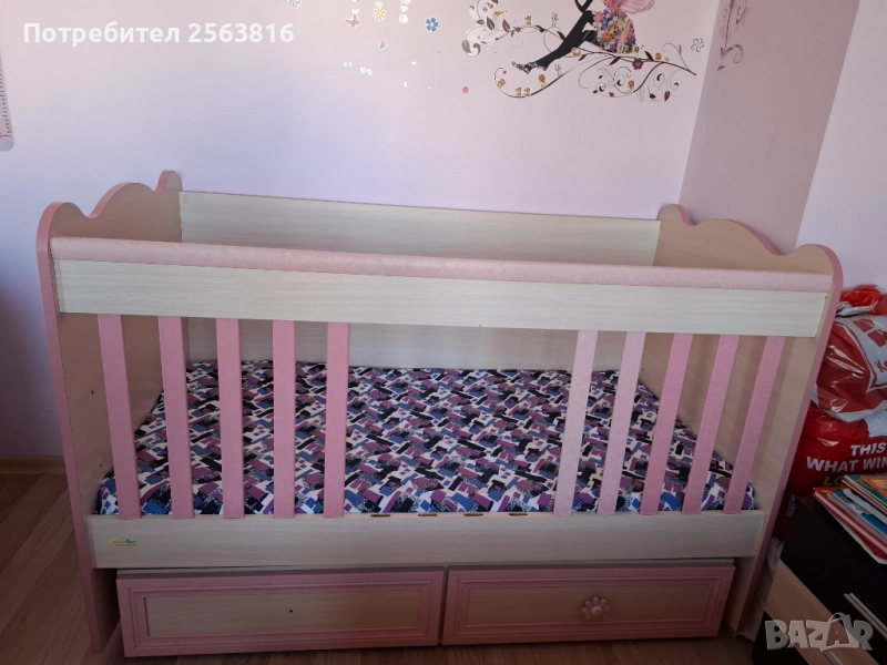 Голямо детско легло/кошара/ на три нива с люлеещ механизъм и матрак, снимка 1