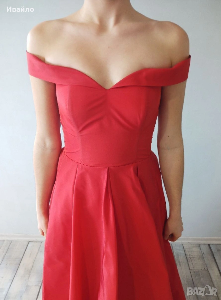 Бална рокля в червен цвят, снимка 1
