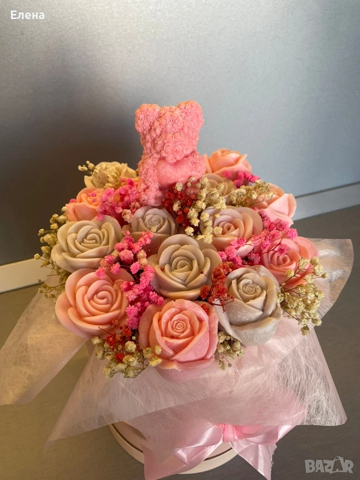 красив букет от соеви рози, снимка 1