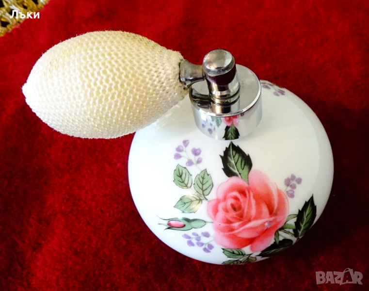 Порцеланова бутилка за парфюм Royal KPM Bavaria. , снимка 1
