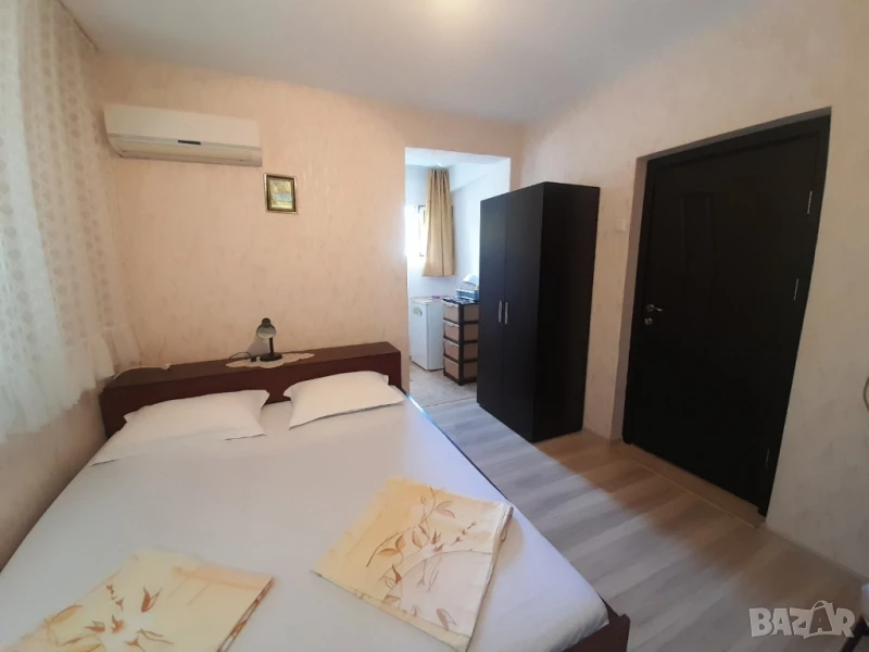 стаи за нощувки в Царево , снимка 1