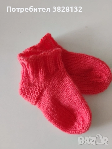 плетени бебешки чорапки