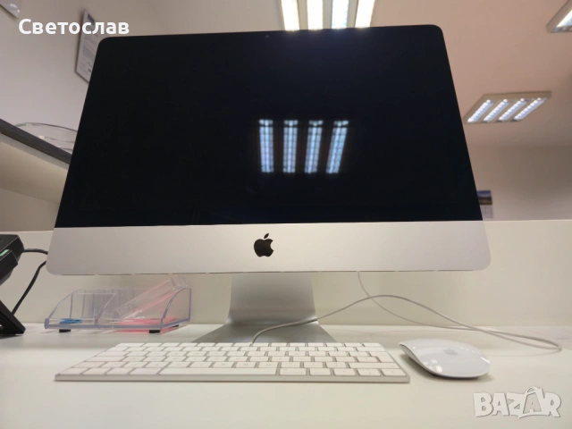 iMac 21.5" Retina 4K (2017) Silver, Radeon Pro 560, 1TB като нов, снимка 3 - Работни компютри - 53186125