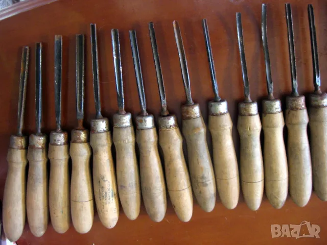 22 броя длета за дърворезба, резбарски длета произведни в Тетевен през 70/80 години на 20 век , снимка 3 - Други инструменти - 48617243