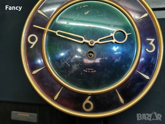 Стар механичен стенен часовник Маяк, снимка 9 - Антикварни и старинни предмети - 43818291