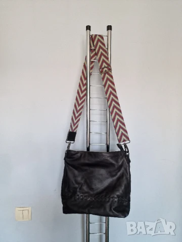 Страхотна дамска чанта MICMACBAGS естествена кожа, снимка 2 - Чанти - 50826092
