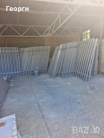 Метална ограда висока 2м. широка 2м., снимка 3 - Други стоки за дома - 50915413