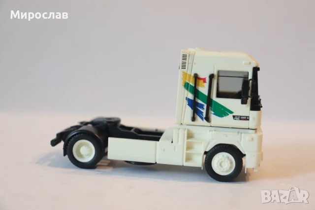 HERPA 1/87 RENAULT MAGNUM ВЛЕКАЧ МОДЕЛ КОЛИЧКА КАМИОН, снимка 5 - Колекции - 50586626