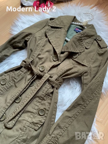 Зелен тренч, снимка 2 - Детски якета и елеци - 50898889