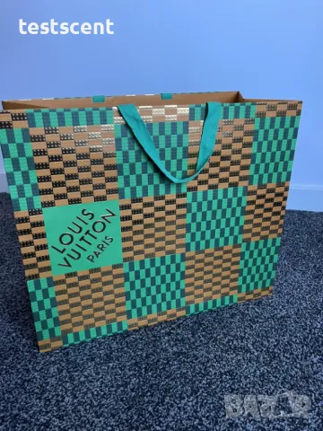 Бутикова подаръчна торба Louis Vuitton Green Gold XL 49cmx41cm 2022 Holidays Shopping Bag празнична, снимка 14 - Чанти - 48230765