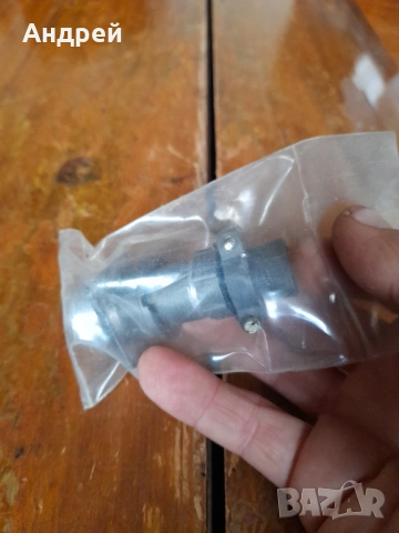 Стар конектор за радиостанция #2, снимка 3 - Други ценни предмети - 53261718