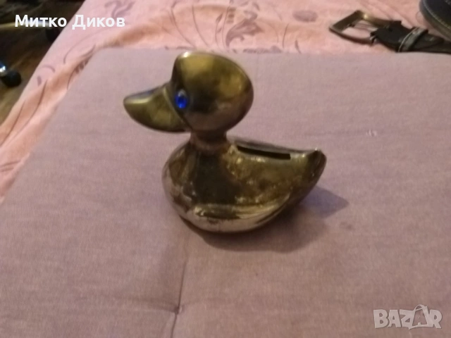 Метална касичка лебед Н-140мм и 115х73мм