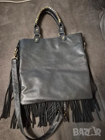 дамска чанта с ресни, снимка 3 - Чанти - 48356086