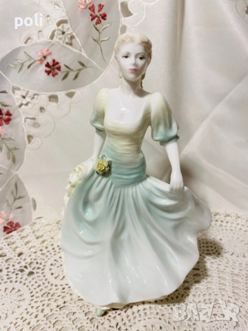 порцеланова статуетка